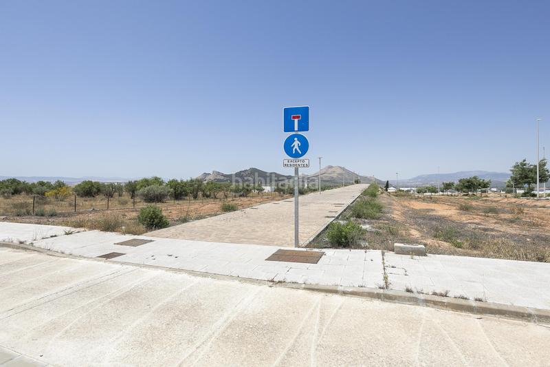 Foto ec2a26a2-ebde-4beb-bca1-688b5d78e776. Residential plot in Albolote