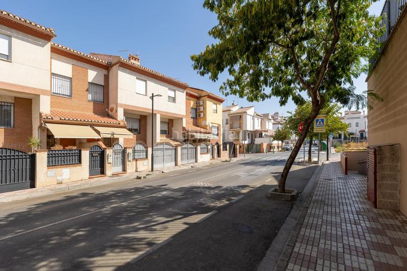 Foto fcc92031-8b82-4359-b74d-d9cc5435d204. Casa  adosada junto al nevada en San Miguel Armilla