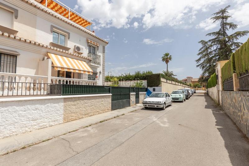 Foto 3b39812a-d4e6-4775-b2bc-1527054e9e12. Chalet en calle geranio 4 preciosa casa con piscina en la mejor zona de ogijares en Ogíjares
