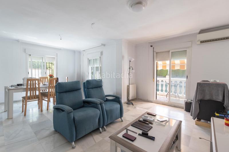 Foto 84d3a728-57af-447b-9680-3ff375daf214. Chalet en calle geranio 4 preciosa casa con piscina en la mejor zona de ogijares en Ogíjares