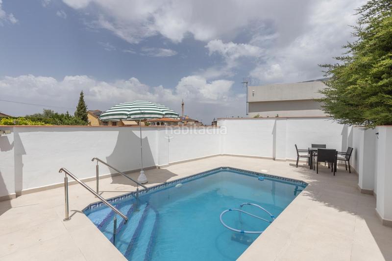 Foto 883fa5f9-3f91-484d-b740-028fd2d165b5. Chalet en calle geranio 4 preciosa casa con piscina en la mejor zona de ogijares en Ogíjares