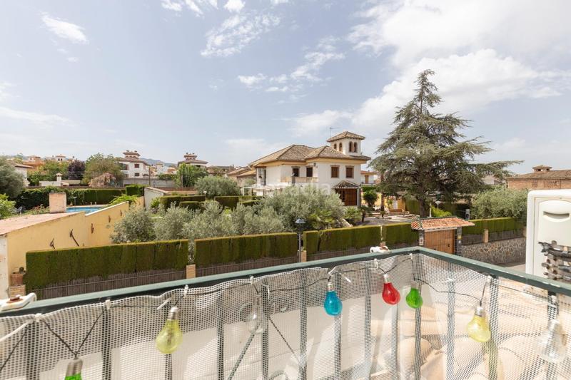 Foto 9697f183-4b8d-46d0-9c6e-3f75a3e12115. Chalet en calle geranio 4 preciosa casa con piscina en la mejor zona de ogijares en Ogíjares