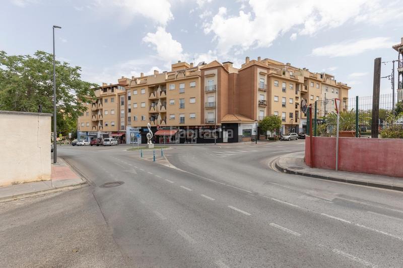 Foto b2f9f8cd-e0b2-4cfb-88d2-ff6e69861343. Chalet en calle geranio 4 preciosa casa con piscina en la mejor zona de ogijares en Ogíjares