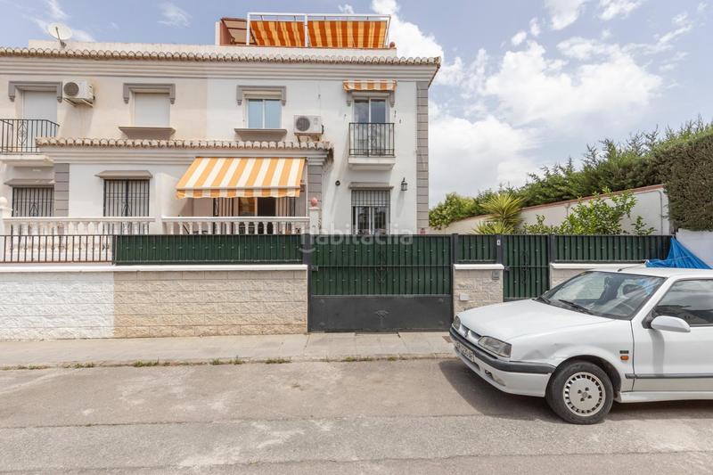 Foto cb05dd6a-2bc7-41c7-adbc-49aefca40f57. Chalet en calle geranio 4 preciosa casa con piscina en la mejor zona de ogijares en Ogíjares
