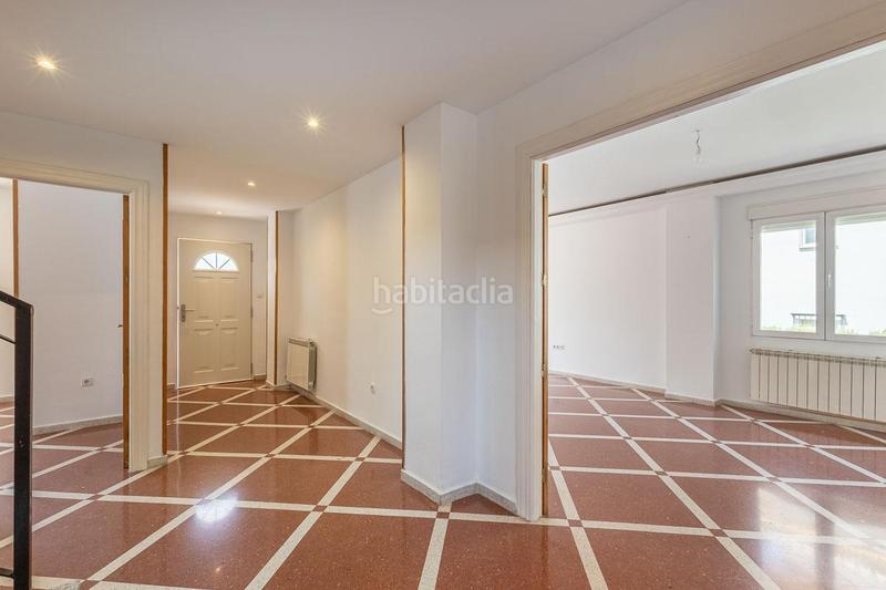 Foto 11ca0a88-781f-479f-8804-0bccec12c0b5. Casa chalet independiente con piscina en la prestigiosa urbanización monteluz, granada en Peligros