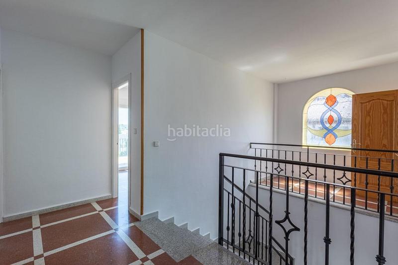 Foto 1bd24bfd-0485-494d-9802-cbb47844aecb. Casa chalet independiente con piscina en la prestigiosa urbanización monteluz, granada en Peligros