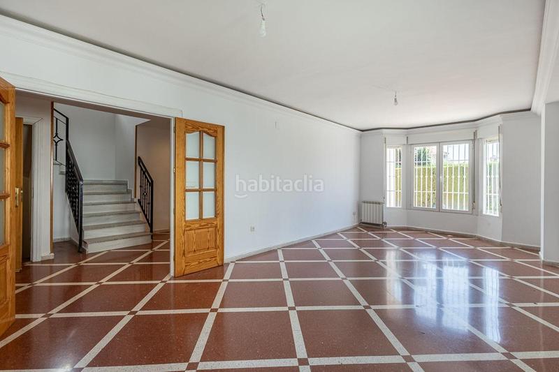 Foto d55ef65a-cfb7-47a8-8bd3-c7abc36afa97. Casa chalet independiente con piscina en la prestigiosa urbanización monteluz, granada en Peligros