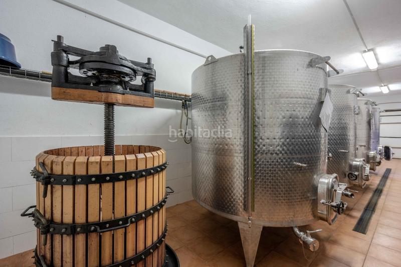 Foto 5a07a8f0-b916-41ad-ae8a-5be9702b3014. Finca rústica a Dúdar