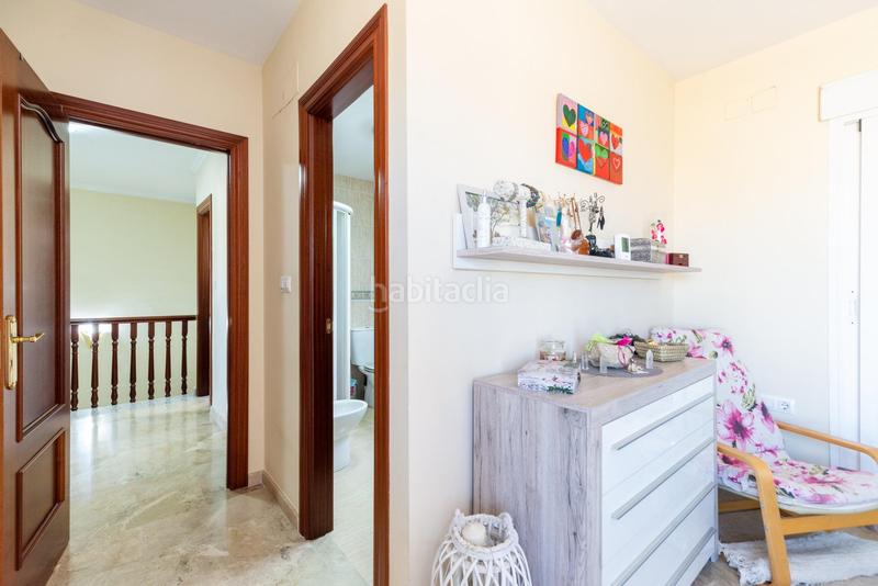 Foto 55894a4a-b0c8-4f8e-9e37-62cbcffbacca. Casa adosada casa a la venta con grandes espacios y vistas despejadas en Peligros