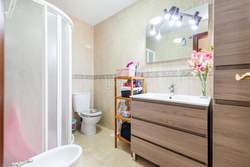 Foto 8cc7534b-09ed-4880-936d-9d707d0e79b9. Casa adosada casa a la venta con grandes espacios y vistas despejadas en Peligros