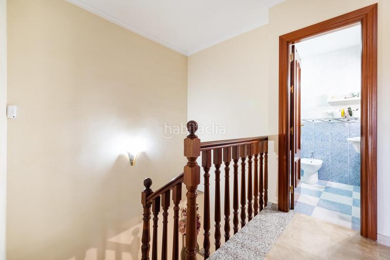 Foto d7325d65-76db-4d4f-ac49-5791aa38c874. Casa adosada casa a la venta con grandes espacios y vistas despejadas en Peligros