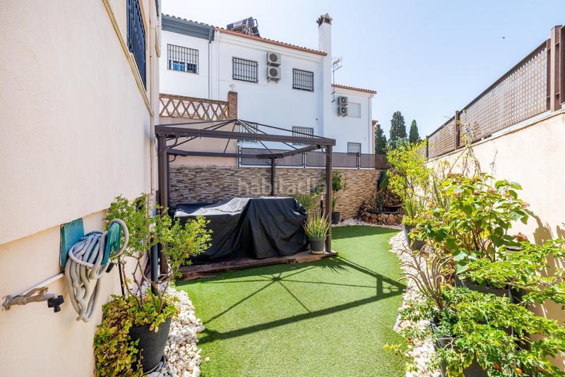 Foto dd62817a-d352-44b0-8dbe-bf446acf9eaf. Casa adosada casa a la venta con grandes espacios y vistas despejadas en Peligros