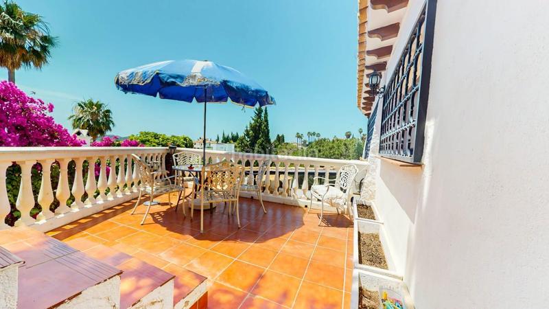 Foto 6da30bd7-b034-4aa5-9bc6-8a326acee25a. Chalet villa en urbanización campo en campo de Mijas Mijas