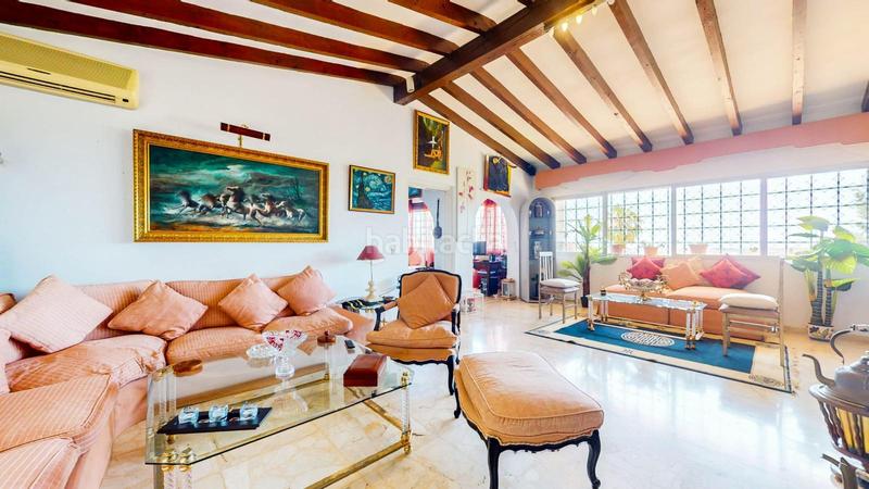 Foto eb3c7fa5-0a34-4fef-b4c7-934b6611f6ba. Chalet villa en urbanización campo en campo de Mijas Mijas