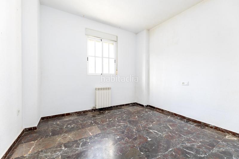 Foto c53623be-b564-4d9d-965b-ec35a8c08ad8. Chalet  con gran parcela y piscina en loma verde, en Albolote