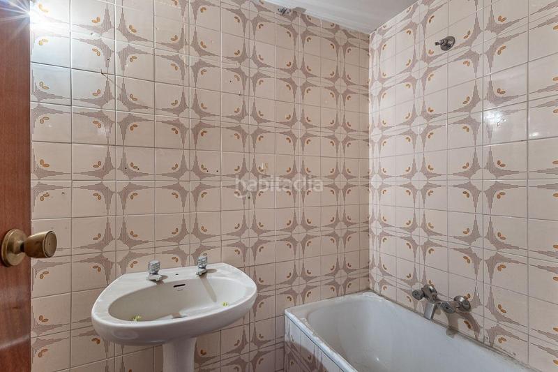 Foto f6a19c33-fc59-43c6-b348-432094d01c60. Piso gran piso en carretera de málaga en Angustias - Chana - Encina Granada