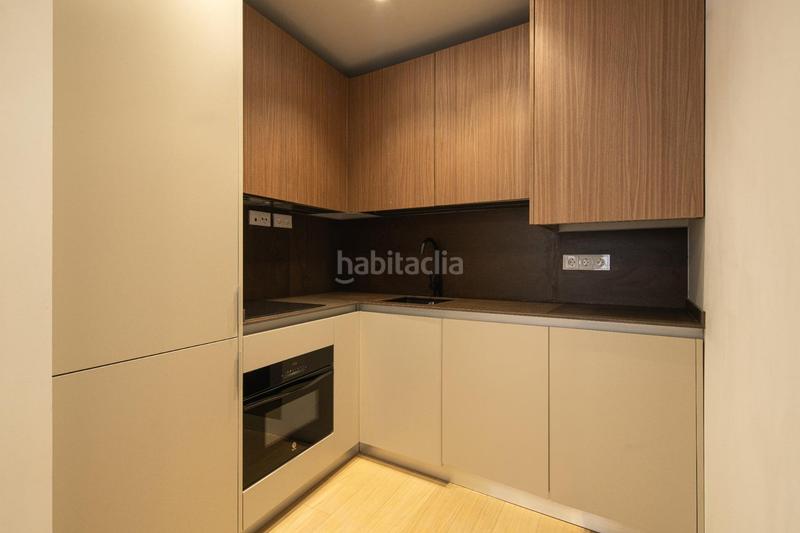 Foto b3ed01c2-928d-4920-9153-52223ad04f10. Piso horno de vidrio, espino 1 c en Barrio de Albaicín Granada