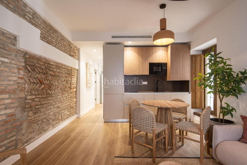 Foto f6ff0c49-45d9-47da-ab2a-a0c07bc85044. Piso horno de vidrio, espino 1 a en Barrio de Albaicín Granada