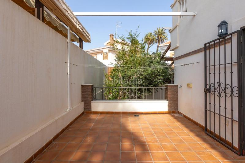Foto 8c8363c7-e3a3-4551-bb27-48c1cd38a883. Chalet gran casa en Motril ciudad Motril