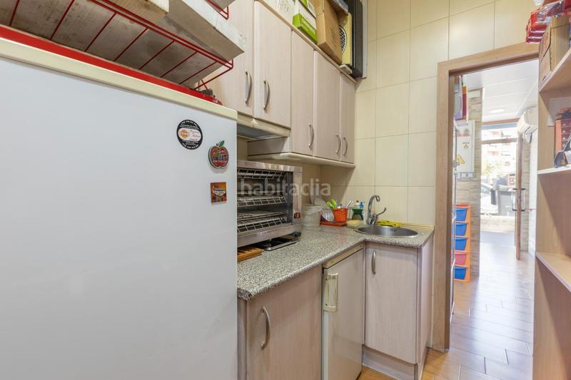 Foto 9a6d9080-799c-435d-87de-2240dd82ed76. Local comercial a Cervantes Granada