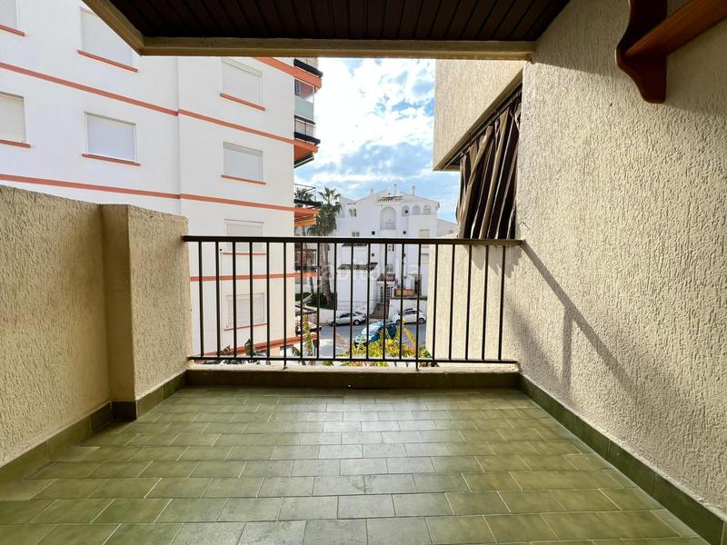 Foto 86897d91-b469-465e-acb1-9fc0e0f02965. Alquiler apartamento vivienda alquiler larga temporada velillaalmuñecar en Almuñécar