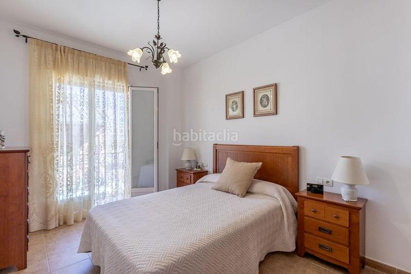 Foto 7121520d-bd7e-43e8-953c-f618272cf178. Casa gr3924 jatar casa con 3 dormitorios, 2 baños, garaje y patio. en Játar