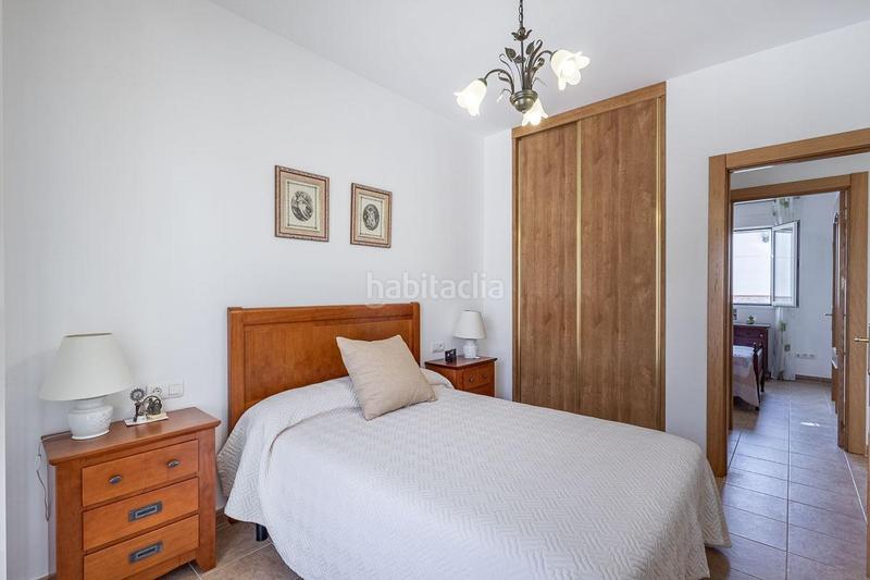 Foto ce152edd-1f6b-473d-8c32-0ae3de6b0e66. Casa gr3924 jatar casa con 3 dormitorios, 2 baños, garaje y patio. en Játar