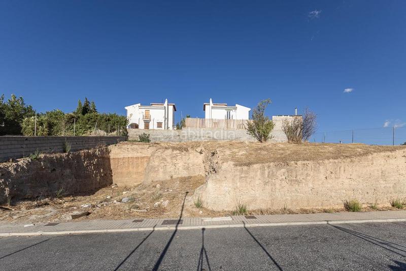 Foto fbae1f45-6e38-4d34-b511-00d5b1ee523f. Terrain résidentiel dans calle del abedul 45 dans Gójar