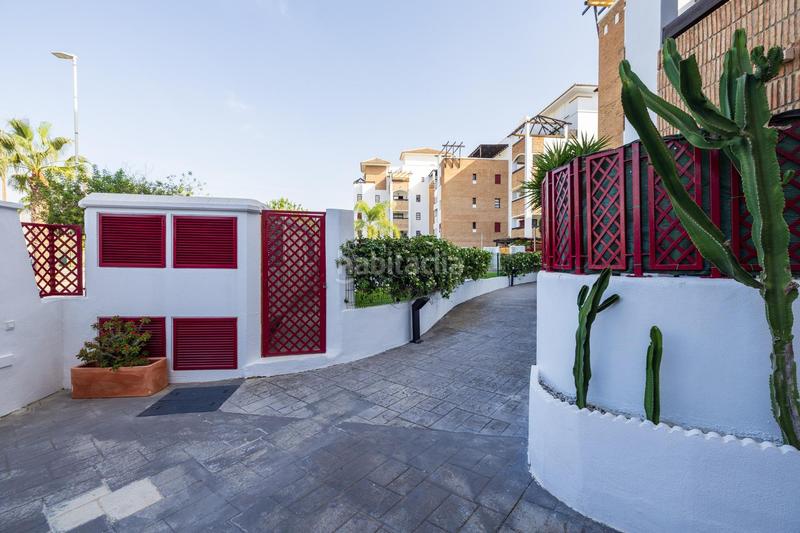 Foto 6e19d5e2-c46f-45b9-8e83-46c1575b140f. Appartement in calle rector jose vida soria 10 in Motril