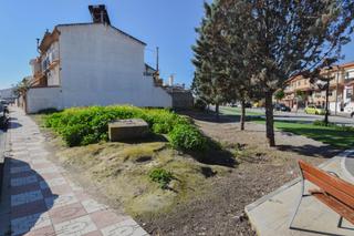 Terreny residencial a Cúllar Vega. Solar urbano esquina cullar vega