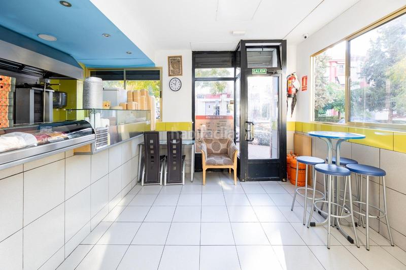 Foto 0a23e2c3-c9ab-4a70-a530-614684d0b79d. Local comercial venta de local en urbanizacion parque nueva en Granada