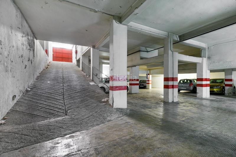 Foto f20812b4-6ac5-4ab1-afd5-1edc3db459d4. Autoparkplatz in San Ildefonso Granada