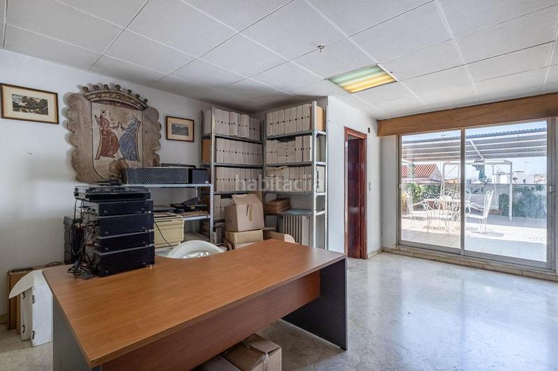 Foto c5bd2bf0-1337-427a-9897-49a149f0235a. Zweistöckige wohnung mit heizung in Camino de Ronda Granada