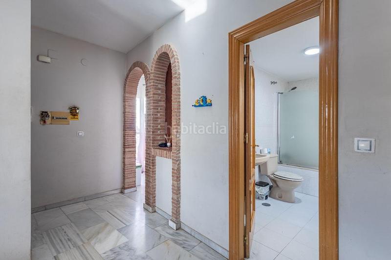 Foto b0c08b56-d535-44a5-befd-b4717d108372. Dachwohnung mit heizung in Maracena