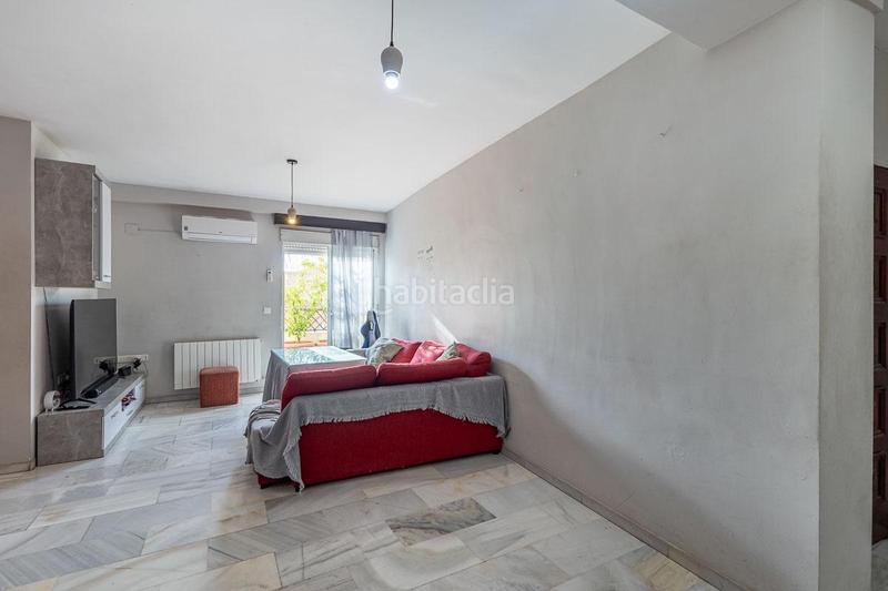 Foto f5f24f5d-0551-4b79-b652-1582c4121a54. Dachwohnung mit heizung in Maracena