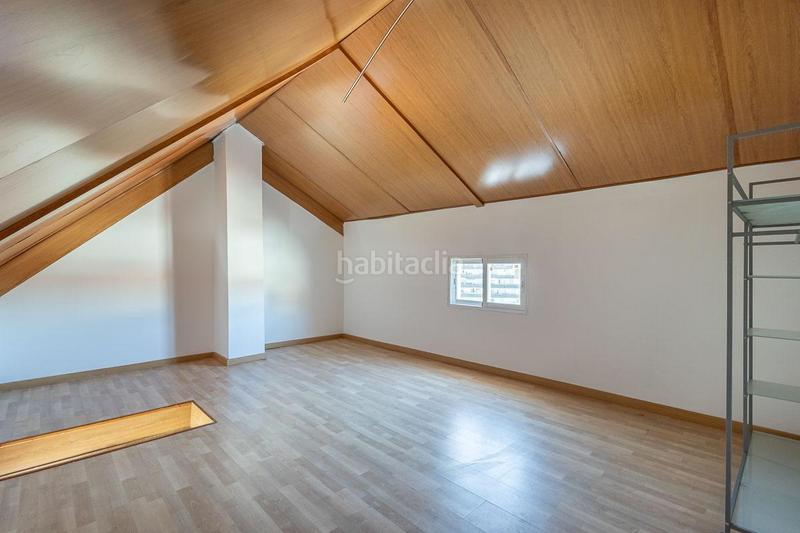 Foto ff839ecb-0b09-42ba-9a62-8ab1cb5b92e0. Àtic amb calefacció aparcament a Monachil pueblo Monachil