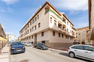 Etagenwohnung in Atarfe. Piso 2 dormitorios en atarfe  piscina comunitaria  garaje  trast