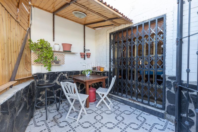 Foto 91a42150-4898-492f-933a-f95f7a792cd7. Casa en plaza iglesia-p ruiz 3 amplia casa con espectaculares vistas a sierra nevada en Santa Fe