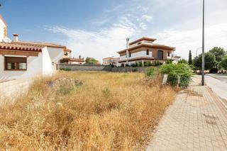 Terreno residencial en Atarfe. Solar  en llanos de silva atarfe
