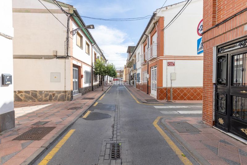 Foto 4d35c8b1-f671-4aad-8d63-58b06614b0de. Doppelhaus in calle de goya 6 in Poniente Armilla