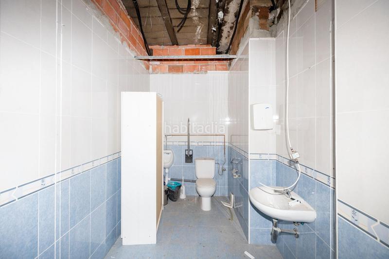 Foto 8815c01e-917b-4c18-a159-a9c38107c28c. Local commercial dans Av. F. Garcia Lorca - Nueva Estación Autobuses Granada