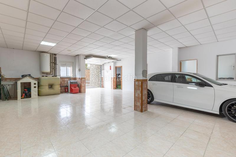 Foto 147d3c53-9e7e-46ca-a32e-f3041756bda3. Chalet dans calle isaac newton 5 dans Láchar