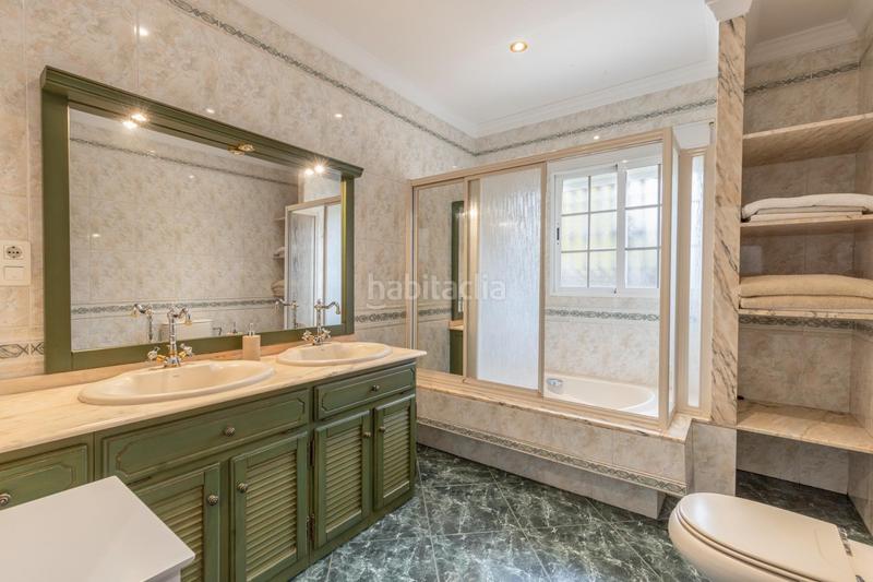 Foto 30cc1380-eda7-4e32-9280-66ad59f1a083. Chalet dans calle isaac newton 5 dans Láchar