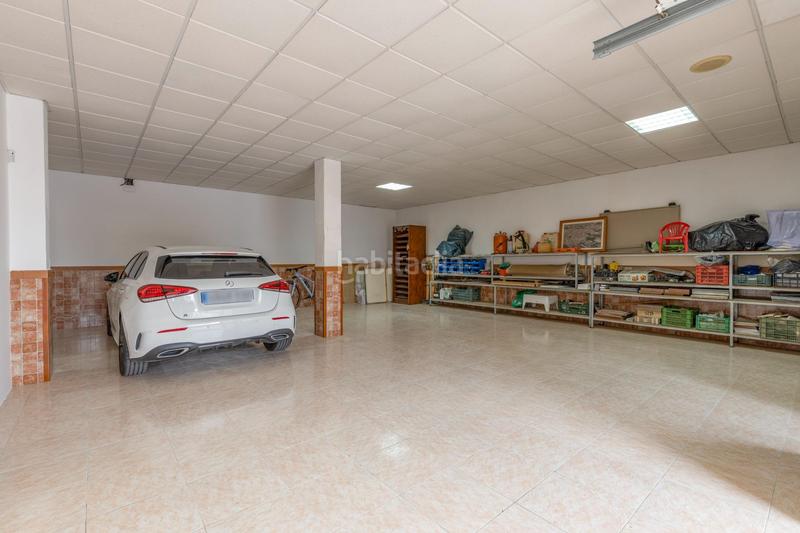 Foto 9b3848fa-90bd-4501-919b-d2ed68764666. Chalet dans calle isaac newton 5 dans Láchar