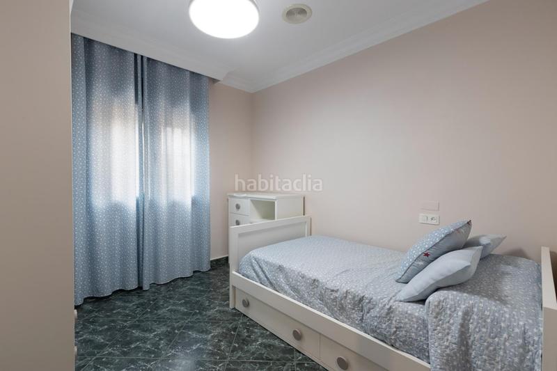 Foto bebaecbe-fb52-41d7-8b32-7465c956f9fb. Chalet dans calle isaac newton 5 dans Láchar