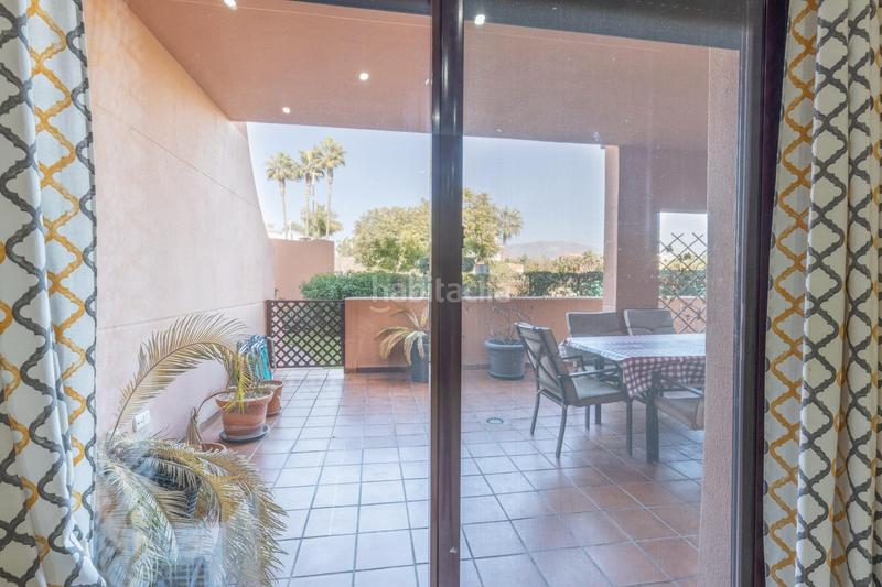 Foto 3d4118f5-6c41-4387-a65d-12f44e280c98. Flat in calle rector juan de dios lópez 5 in Playa de Granada Motril