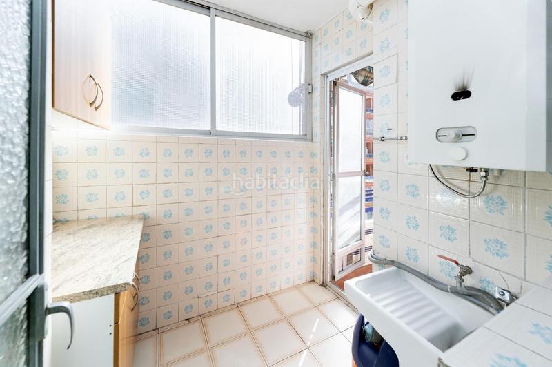 Foto d1fff3ed-6e4b-4c8c-90e7-6386e5b7d5d6. Flat with parking in Barrio de Zaidín Granada