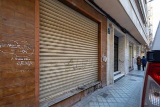 Local Comercial  Calle del conde de cifuentes. Local comercial situado en la calle conde cifuentes, en una vía