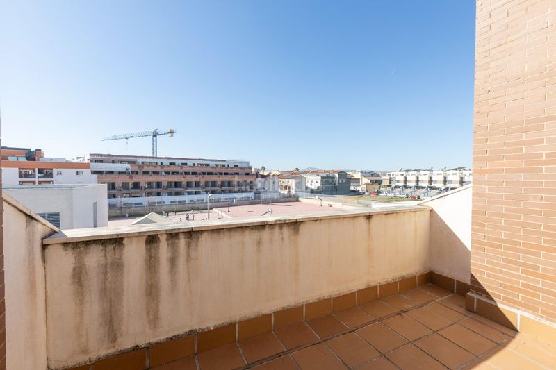 Foto 4b5ea506-e69b-48a7-8a48-a61e0f793839. Casa adosada casa unifamiliar en Casco Histórico Churriana de la Vega