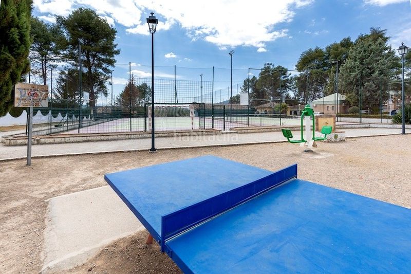 Foto e108bb21-d63c-4b6e-84fa-981ec2b1dad6. Terreno residencial solar urbanización parque del cubillas con proyecto básico y licencia de obras en Albolote